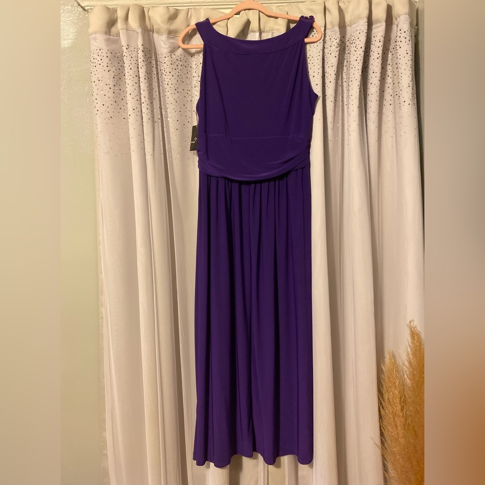 Brand- Ronni Nicole
Size- 14W, PTP- 19”-22”, Length- 55”
Color- Purple - Picture 2 of 4